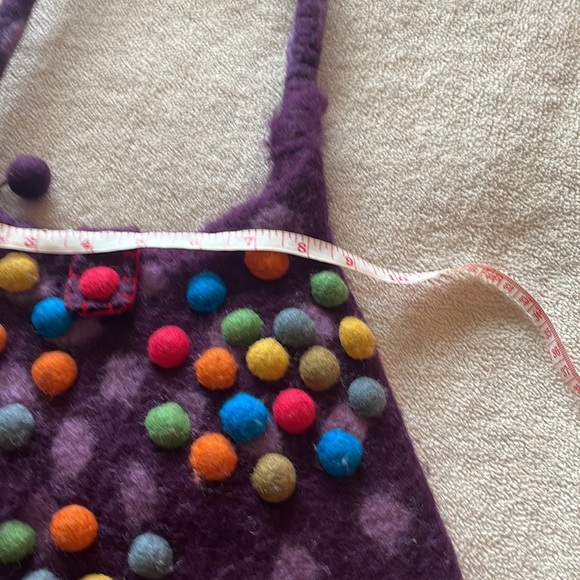 Colorful Felt Handbag - Picture 5 of 7